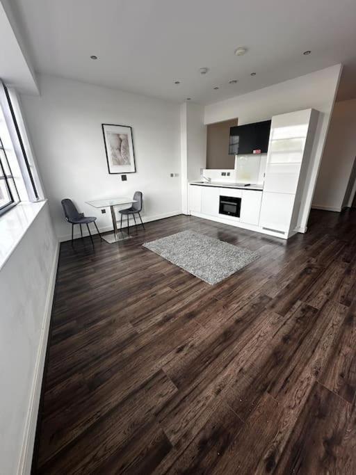 342 Stunning One Bedroom Studio Apartment Birmingham Exterior foto