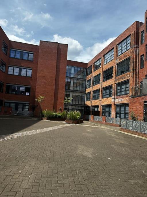 342 Stunning One Bedroom Studio Apartment Birmingham Exterior foto